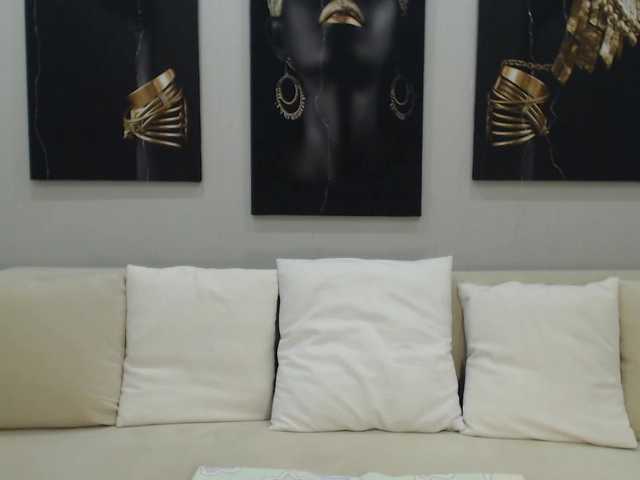 carena1's BongaCams show and profile