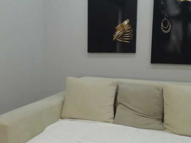 carena1's BongaCams show and profile