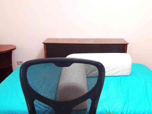 YourHotMery webcam