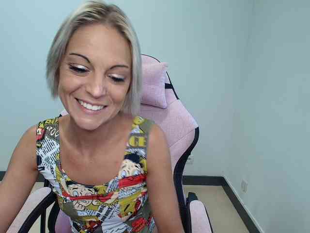 alixfeeling webcam