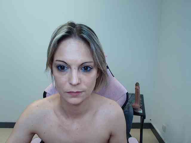 erikasexy1 Live Webcam on BongaCams erikasexy1 Live Webcam on BongaCams