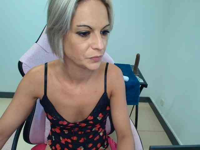 alixfeeling webcam
