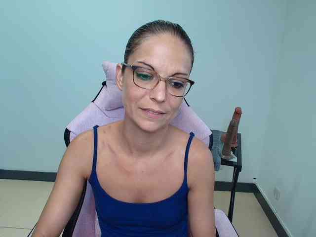 cam live Erikasexy1