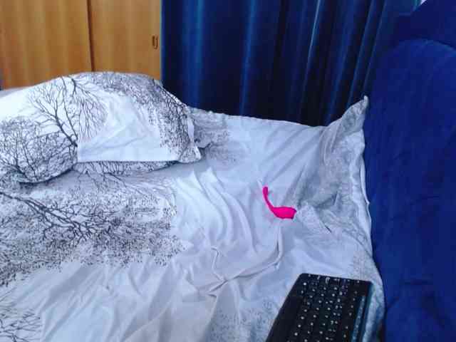 slutdirty Live Webcam on BongaCams