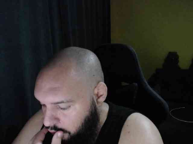 guessswho24