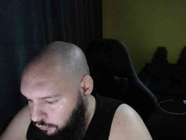 guessswho24