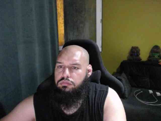 guessswho24