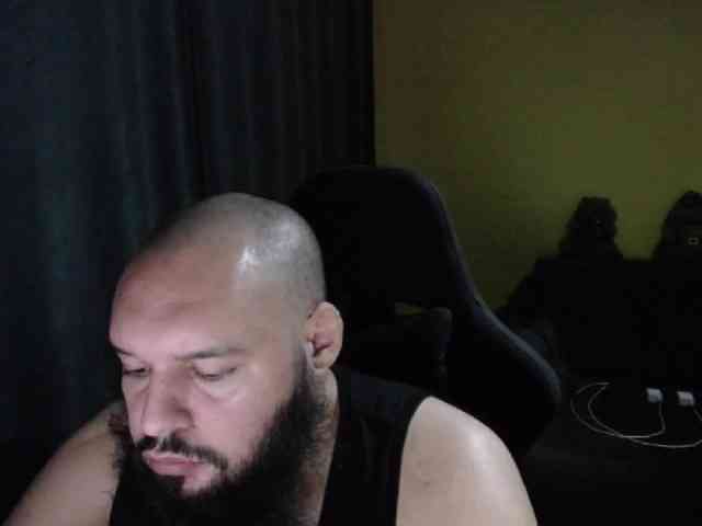 guessswho24