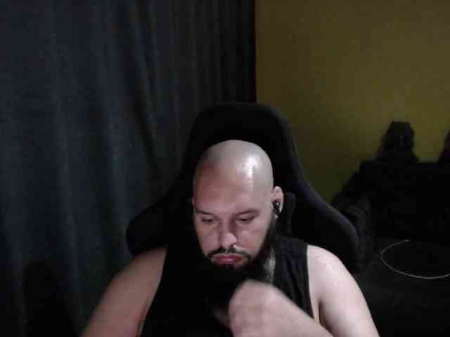 guessswho24