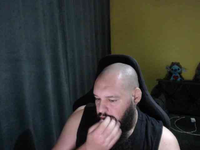 guessswho24