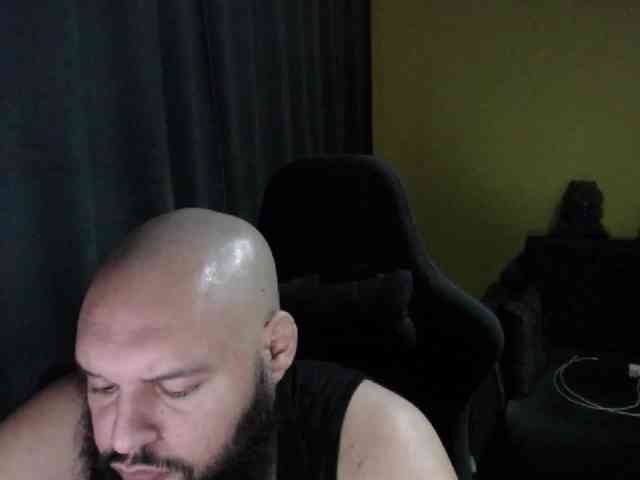 guessswho24