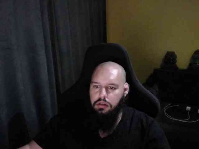 guessswho24