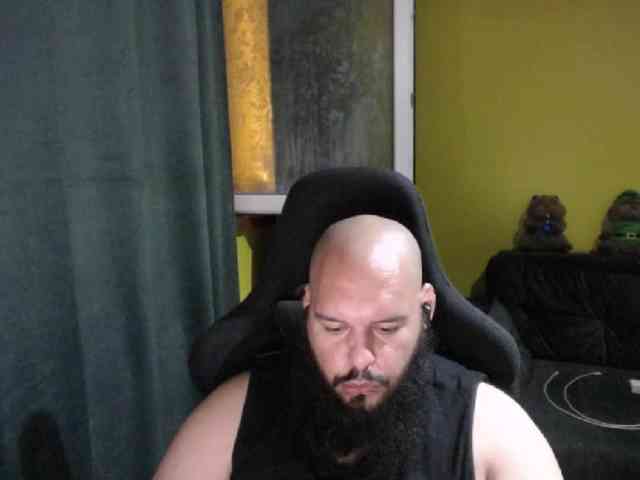 guessswho24