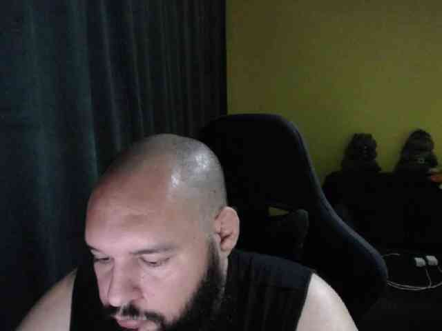 guessswho24