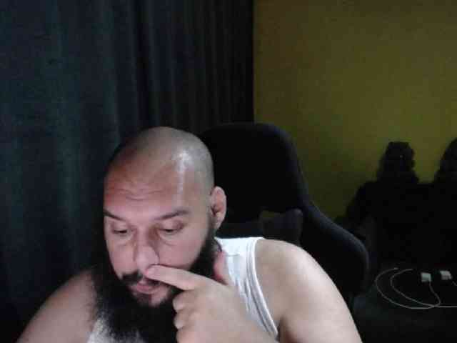guessswho24