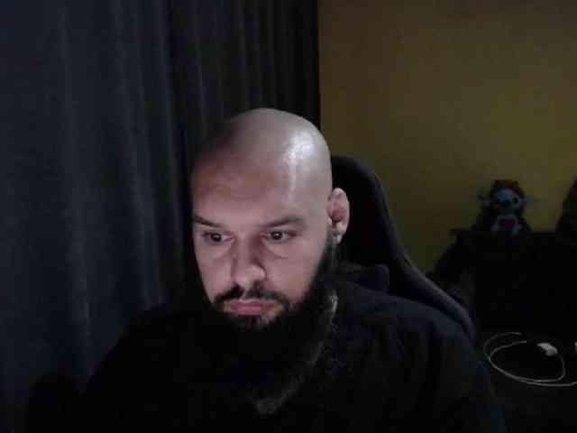 guessswho24