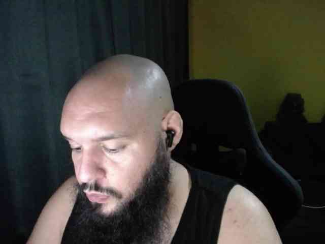 GuesssWho24
