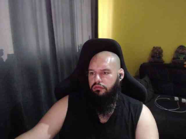 guessswho24