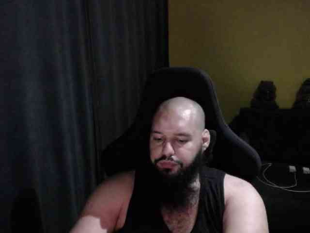 guessswho24