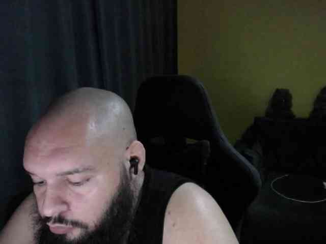 guessswho24