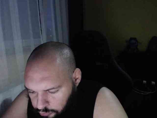guessswho24
