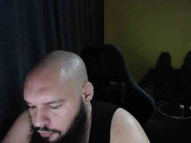 guessswho24