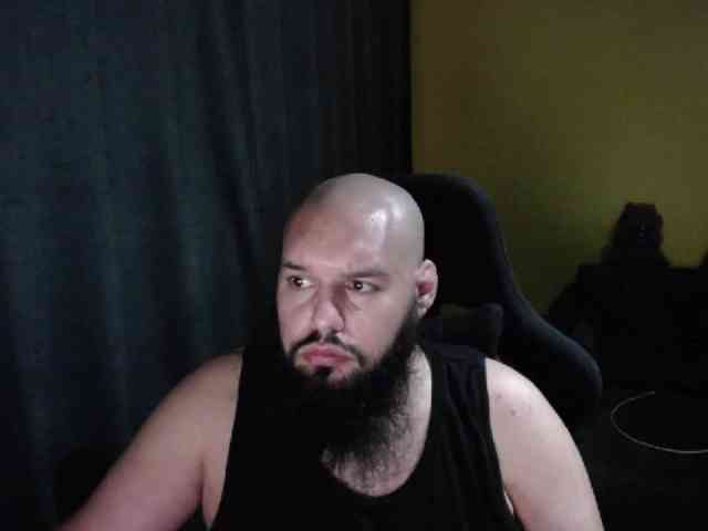 guessswho24