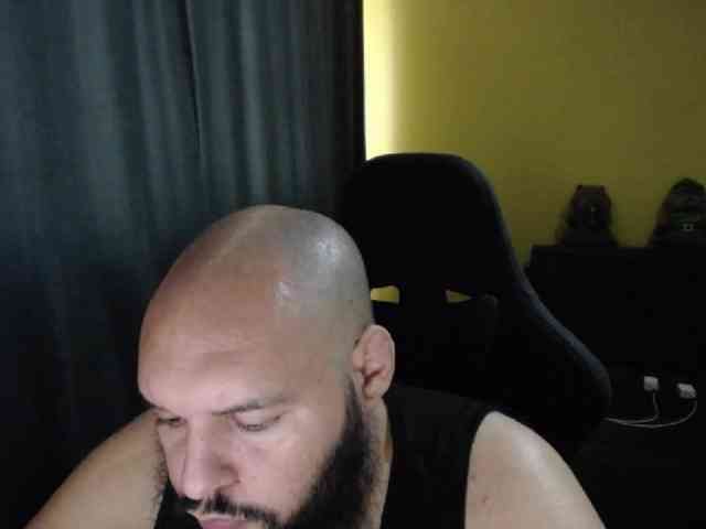 guessswho24