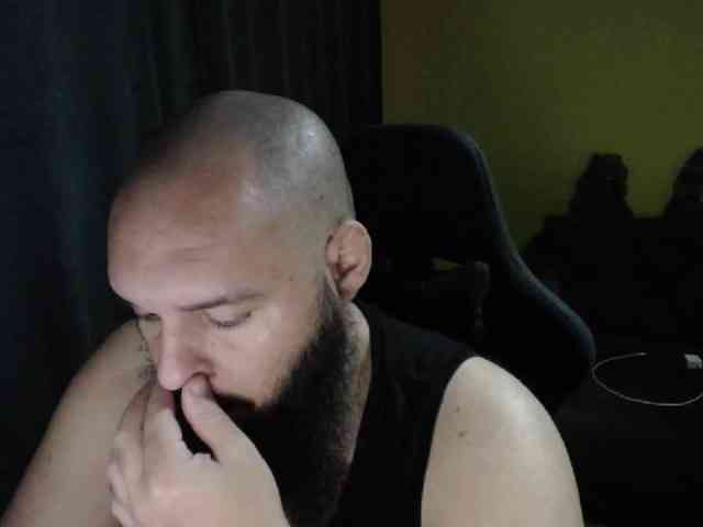 guessswho24