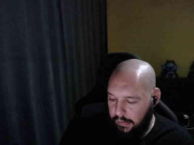 guessswho24