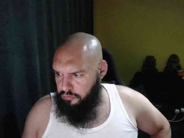 GuesssWho24