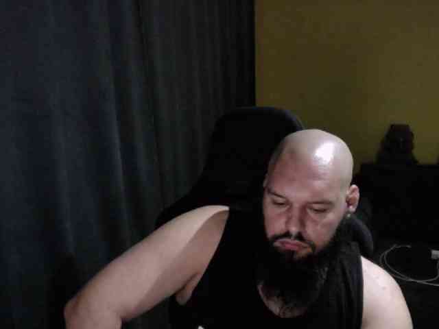 guessswho24