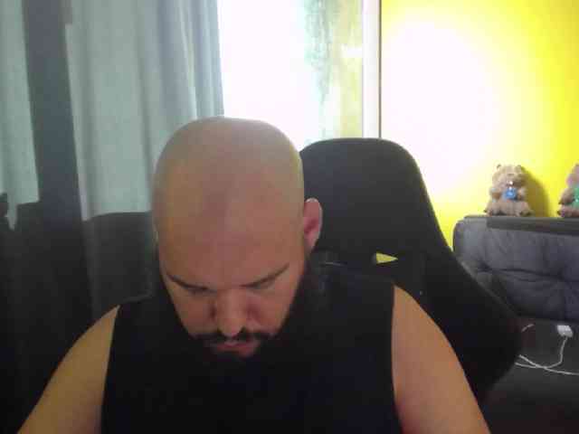 guessswho24