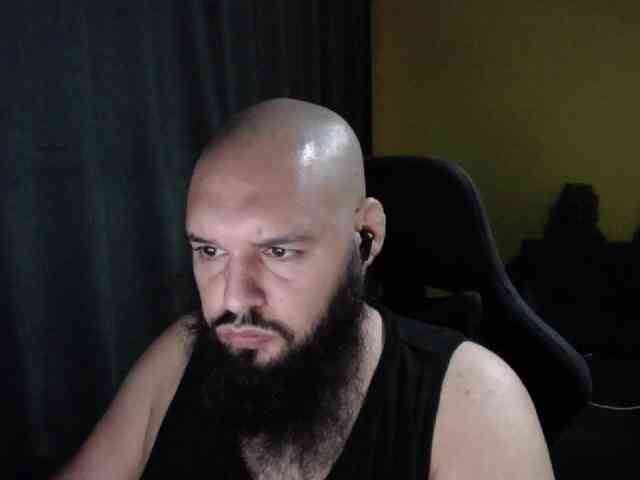 GuesssWho24