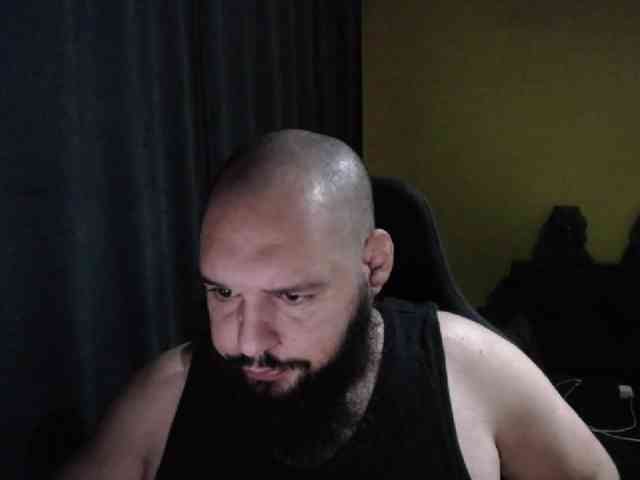 guessswho24