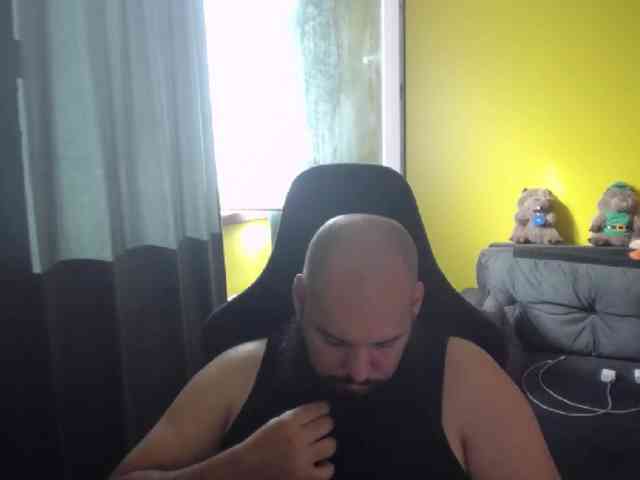 guessswho24