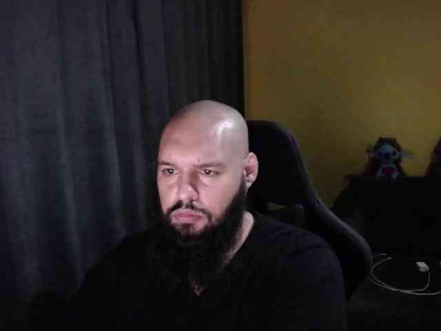 guessswho24