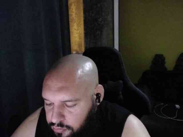 guessswho24