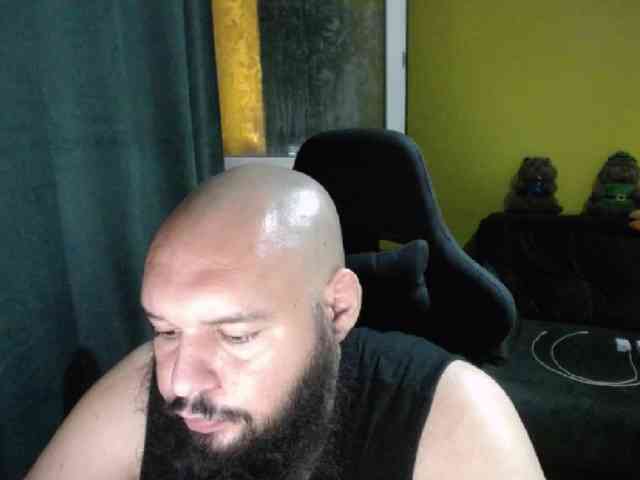 guessswho24