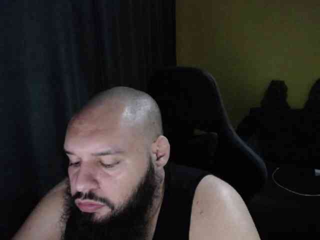 guessswho24