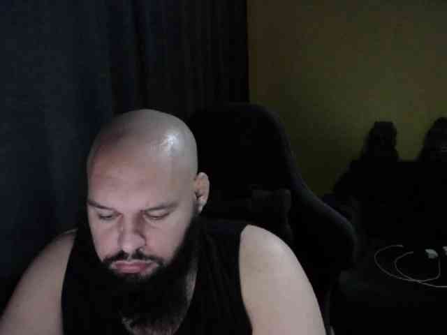 guessswho24