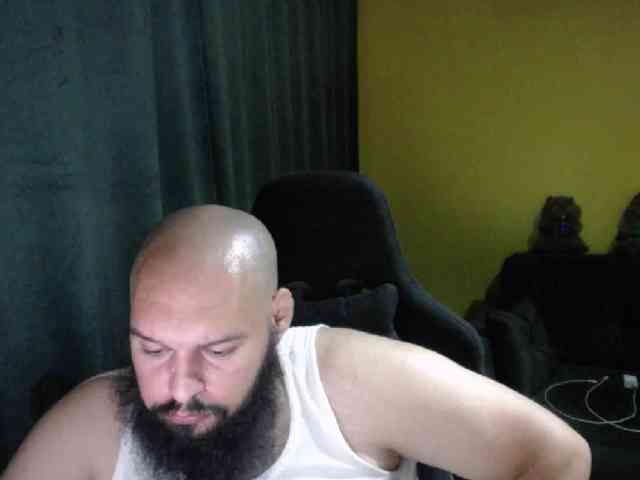 guessswho24
