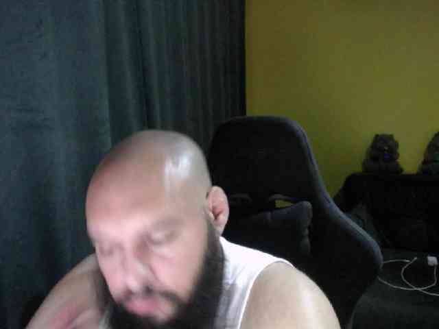 guessswho24