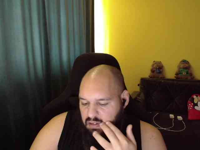 guessswho24 guessswho24