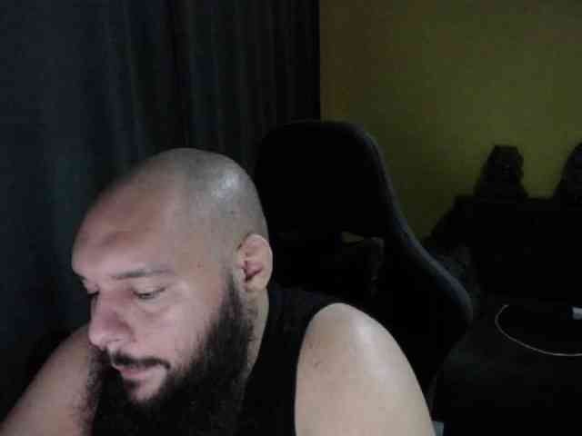 guessswho24