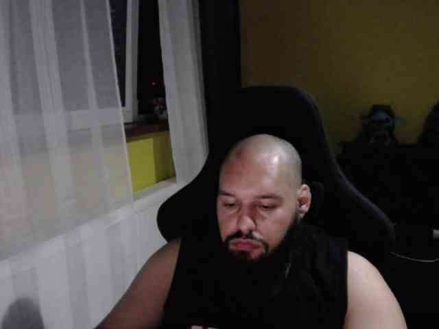guessswho24