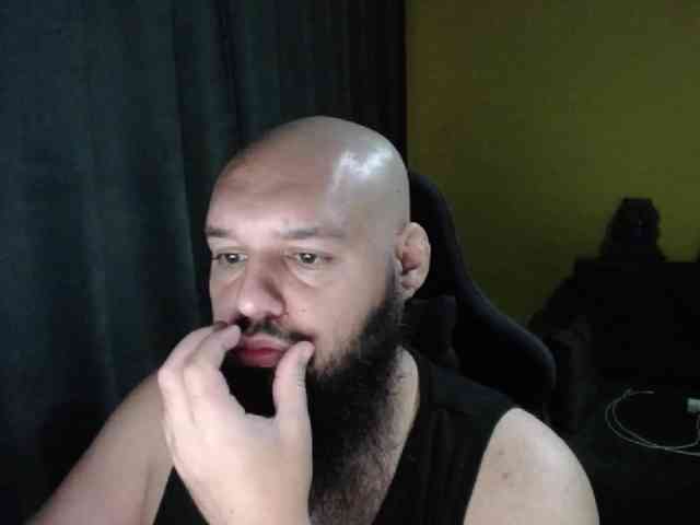 guessswho24