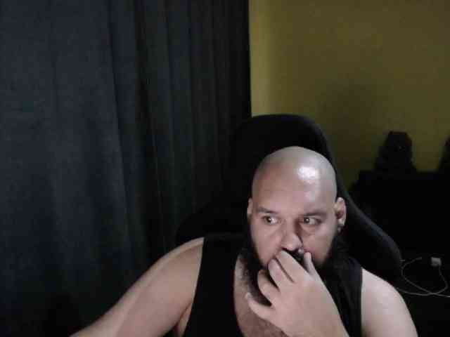 guessswho24