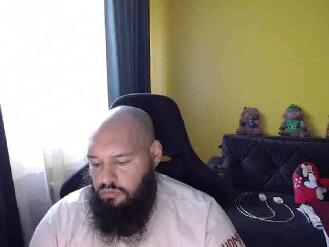 guessswho24 guessswho24