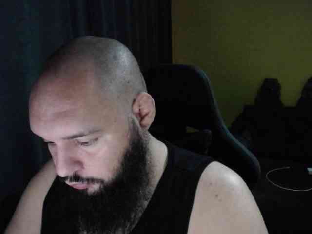 guessswho24
